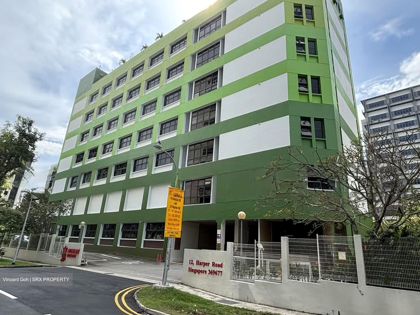 Sulisam Building (D13), Warehouse #572985691
